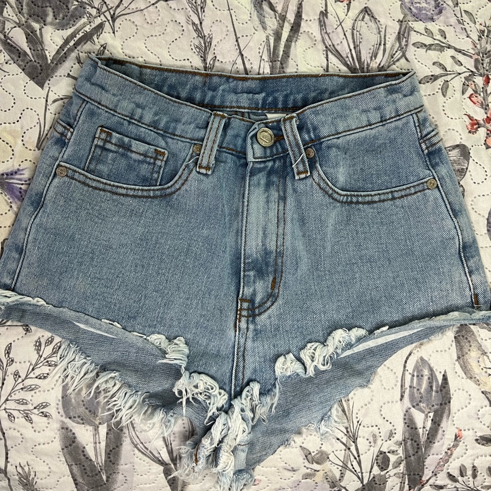 UNIF shorts